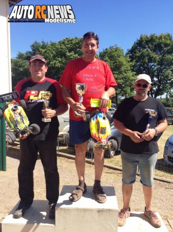 grand prix 4 x 2 tt 1/8ème thermique au club mbn de varennes vauzelles du 8 au 10 juillet 2016.