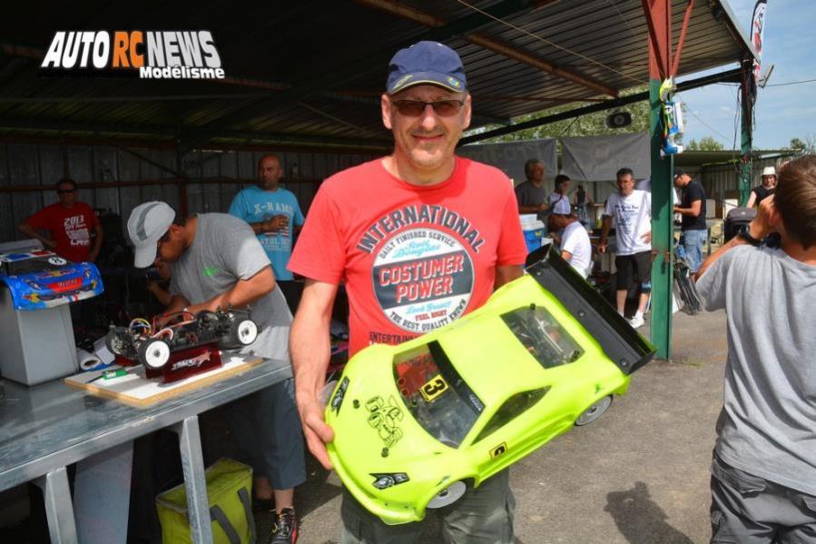 reportage finale du mini racing tour de provence à monteux au club amac le 11 juin 2016 circuit jean nougier.