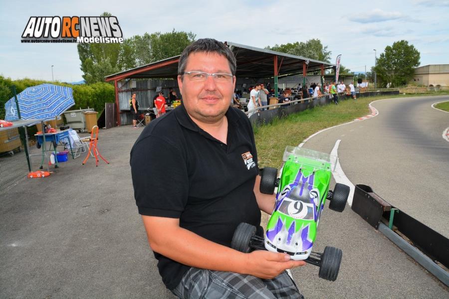 reportage finale du mini racing tour de provence à monteux au club amac le 11 juin 2016 circuit jean nougier.