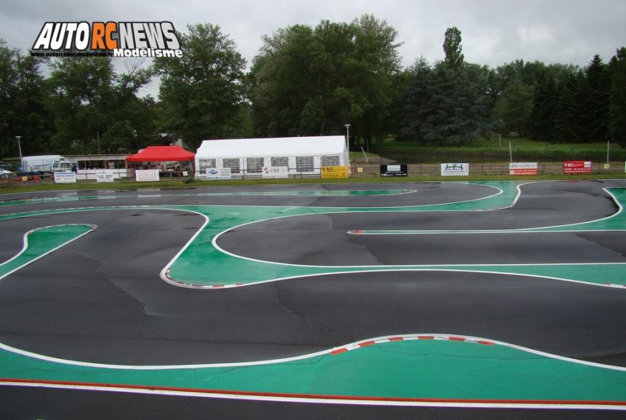 reportage 4ème cf piste 1/5ème vichy tourisme elite, ff et f1 au club mbvcb les 11 et 12 juin 2016