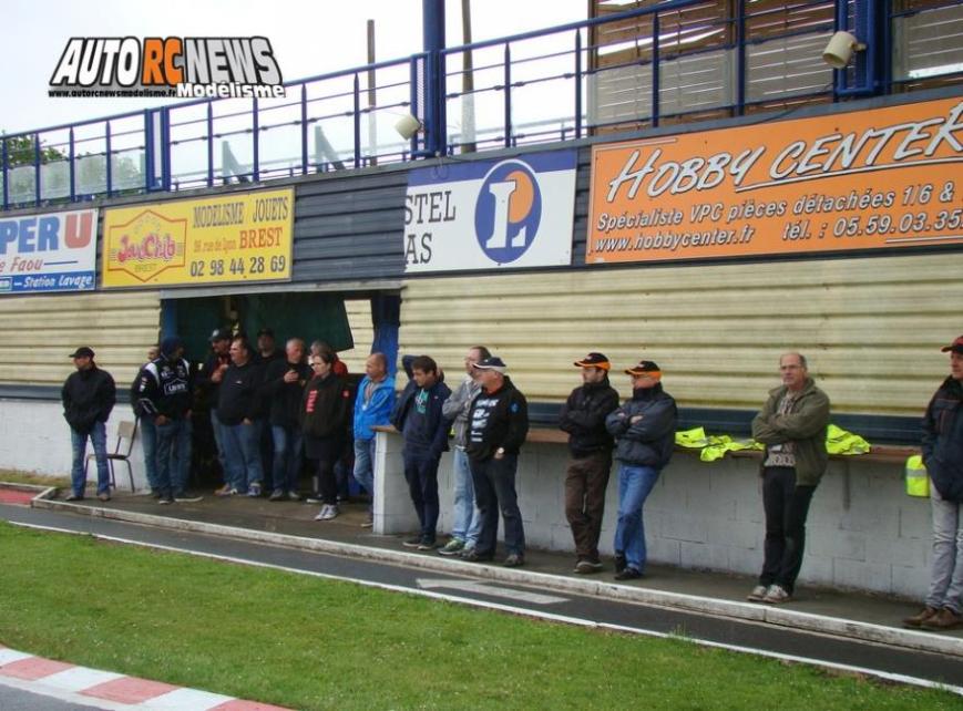 reportage 3ère cf piste 1/5ème hanvec tourisme elite, national et f1 club amco les 21 et 22 Mai 2016