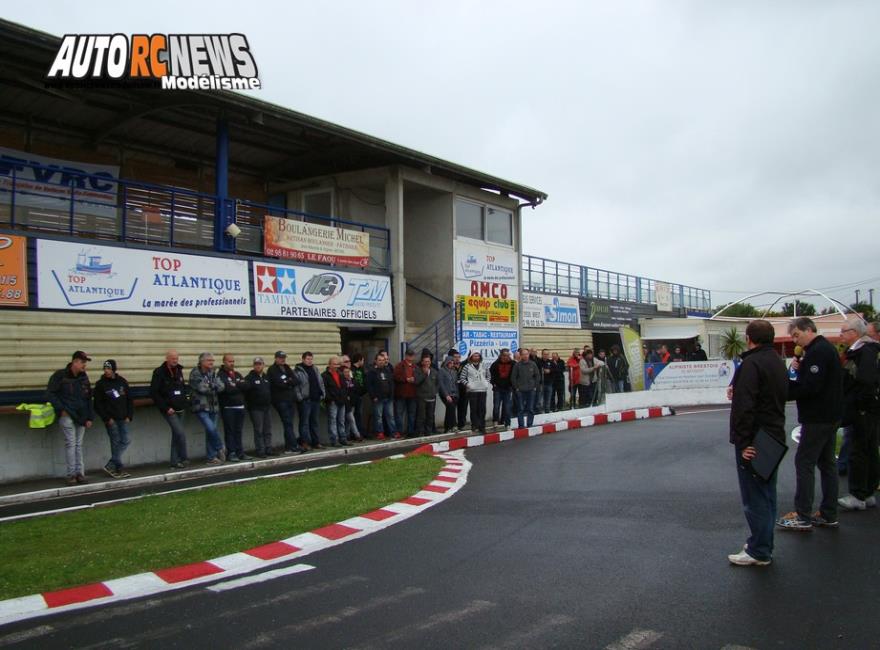 reportage 3ère cf piste 1/5ème hanvec tourisme elite, national et f1 club amco les 21 et 22 Mai 2016