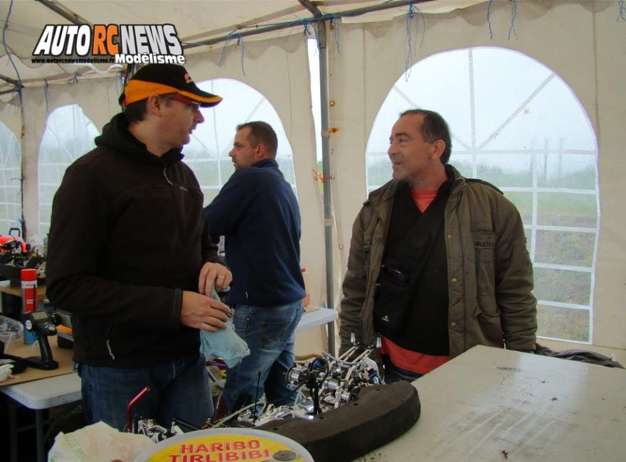 reportage 3ère cf piste 1/5ème hanvec tourisme elite, national et f1 club amco les 21 et 22 Mai 2016