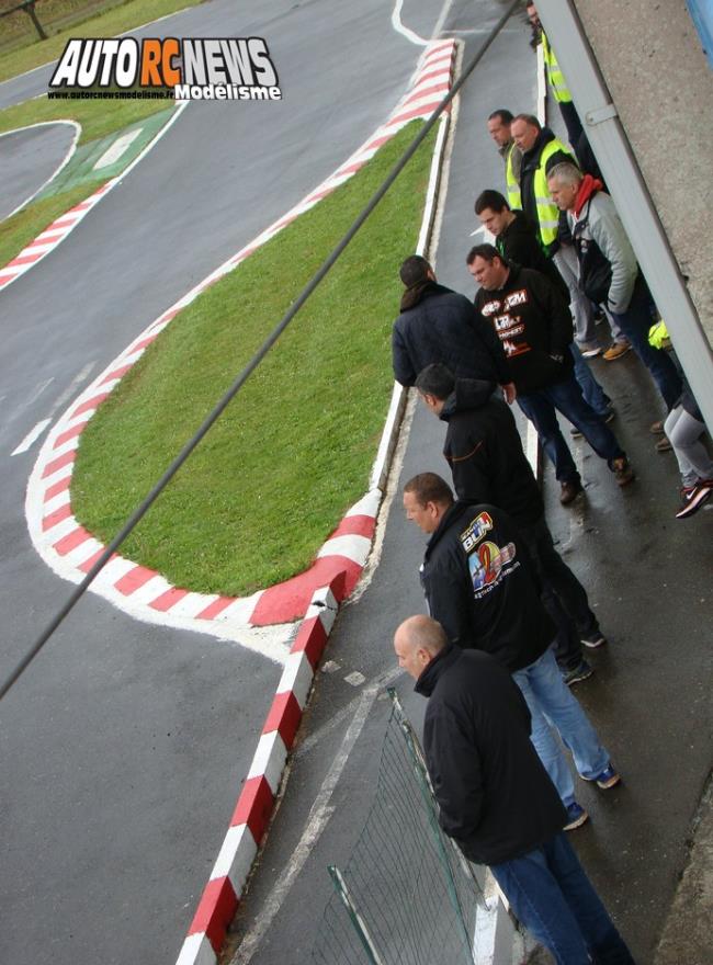 reportage 3ère cf piste 1/5ème hanvec tourisme elite, national et f1 club amco les 21 et 22 Mai 2016