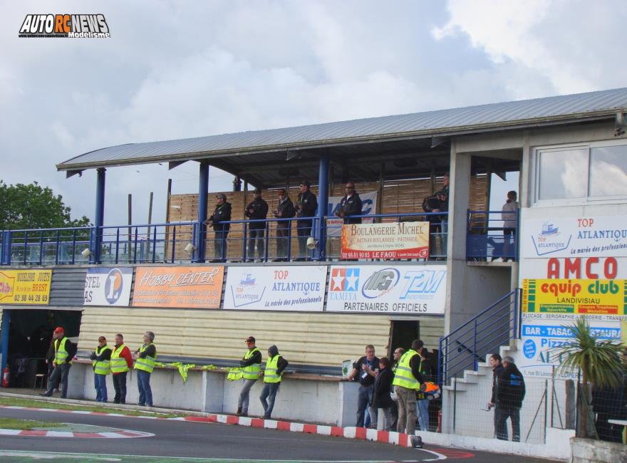 reportage 3ère cf piste 1/5ème hanvec tourisme elite, national et f1 club amco les 21 et 22 Mai 2016