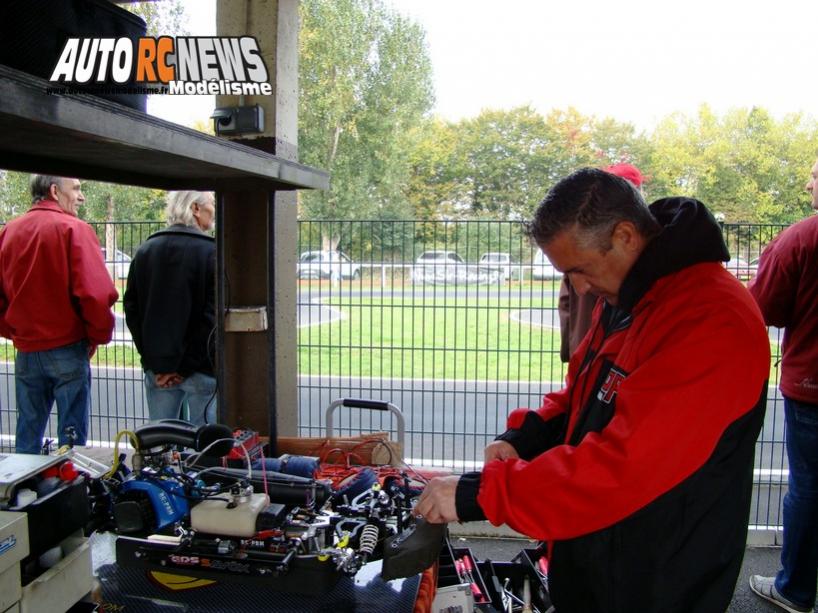 reportage coupe de france piste 1/5 à ris orangis tourisme, ff, f1 au club mrte les 10 et 11 octobre 2015.