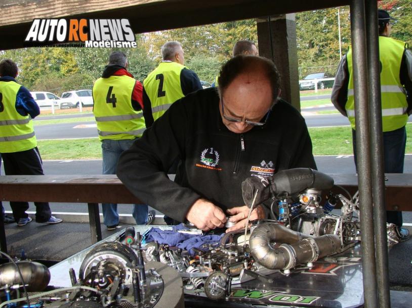 reportage coupe de france piste 1/5 à ris orangis tourisme, ff, f1 au club mrte les 10 et 11 octobre 2015.