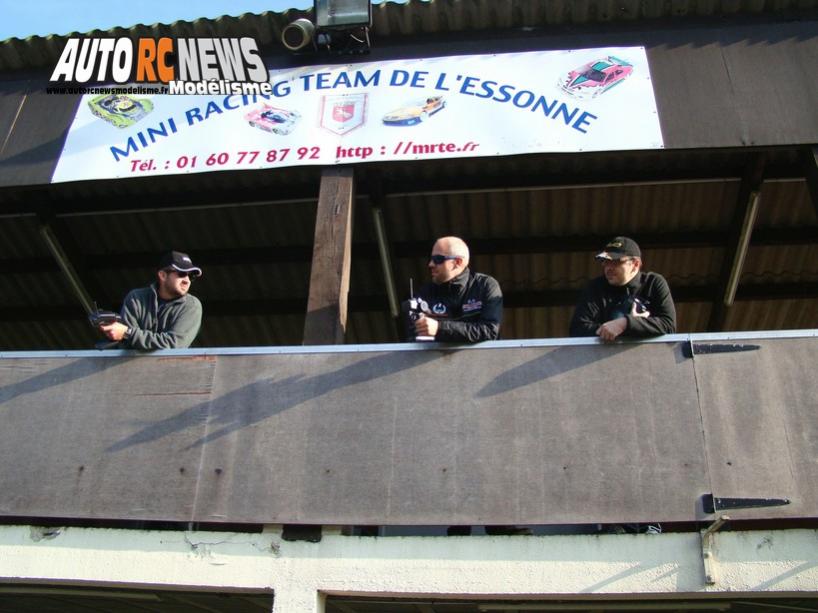 reportage coupe de france piste 1/5 à ris orangis tourisme, ff, f1 au club mrte les 10 et 11 octobre 2015.