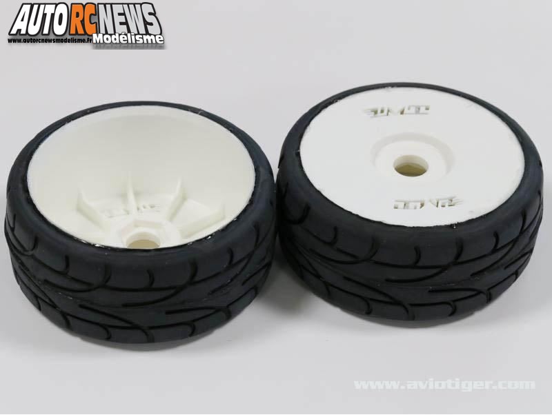 les pneus pmt rallygame sont distribués par avio et tiger