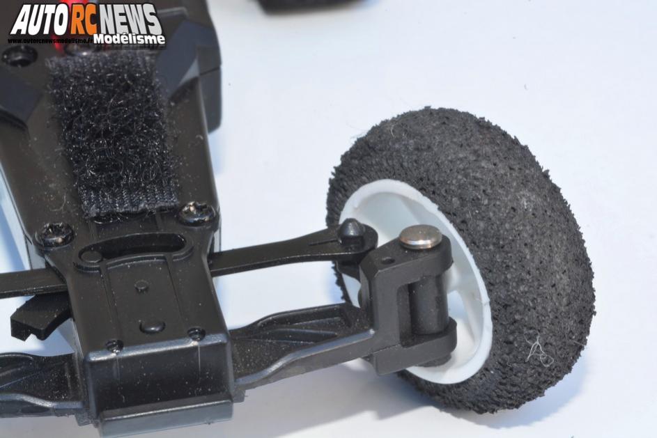 hpi q32 baja buggy réf :114060 distribué par avio et tiger
