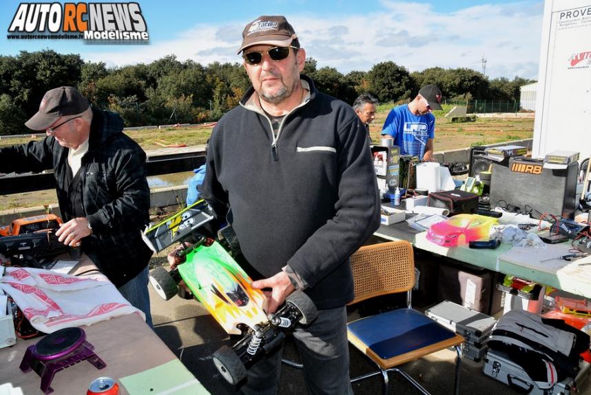 challenge hpi tour à orange organisé dimanche seize novembre deux mille quatorze par avio et tiger.