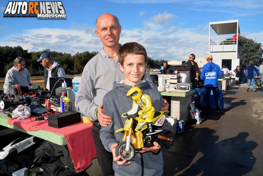 challenge hpi tour à orange organisé dimanche seize novembre deux mille quatorze par avio et tiger.