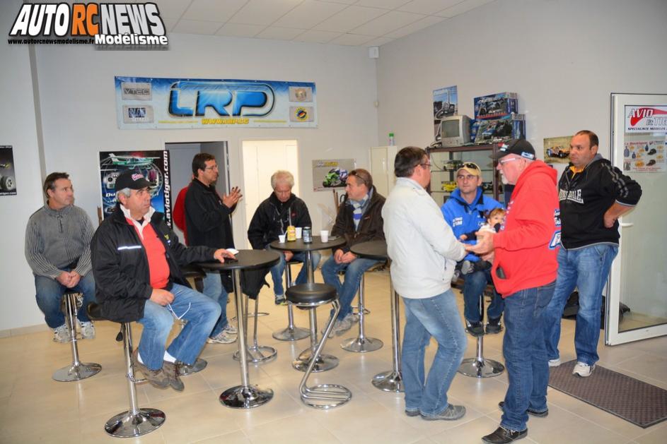 challenge hpi tour à orange organisé dimanche seize novembre deux mille quatorze par avio et tiger.