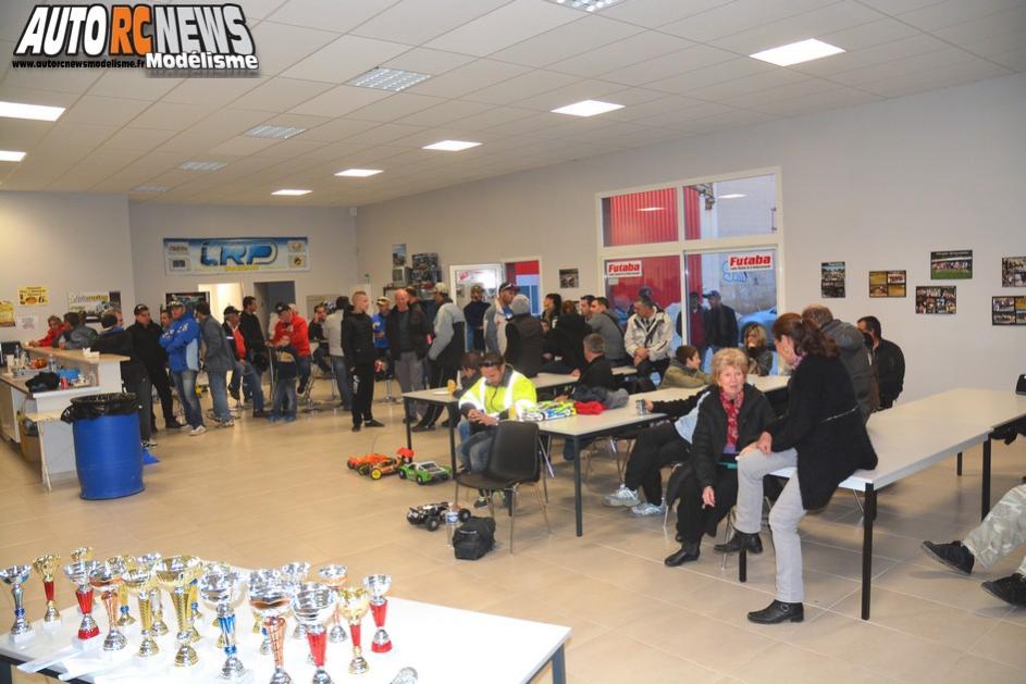 challenge hpi tour à orange organisé dimanche seize novembre deux mille quatorze par avio et tiger.