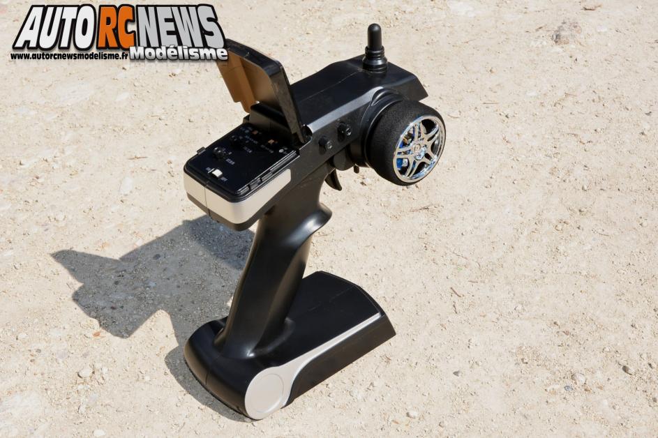 #z6000025 MHDPro texas. voiture radiocommandée tout terrain à l'échelle 1/18ème équipée d'un moteur 370 à charbons.