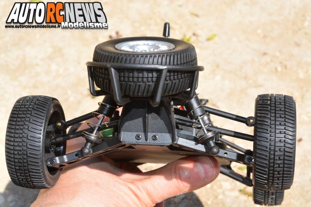 #z6000025 MHDPro texas. voiture radiocommandée tout terrain à l'échelle 1/18ème équipée d'un moteur 370 à charbons.