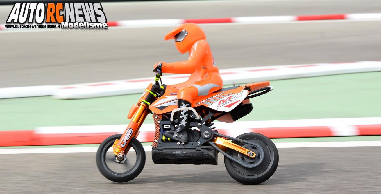HPI Challenge Orange 30 mars 2014. course de voitures radiocommandées hpitour organisée sur la piste avio et tiger d'orange.