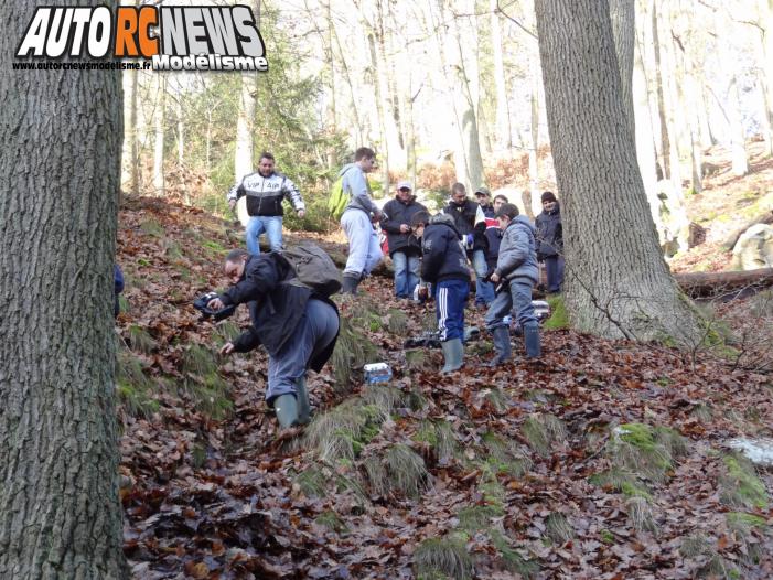 Extreme 7 SRCC à senlis. course de scales radiocommandés organisée rue du moulin des roches à senlis.