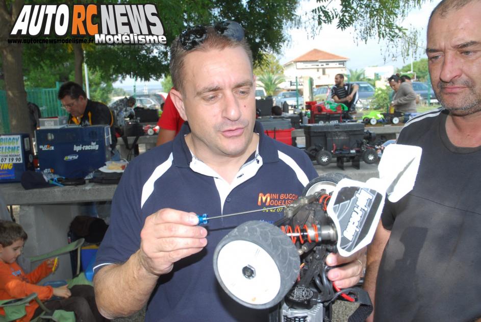 HPI Tour Rognac. challenge hpi organisé par le club macr le 27/10/2013 et le magasin mini buggy de rognac. course de voitures radiocomandées. modélisme rc.