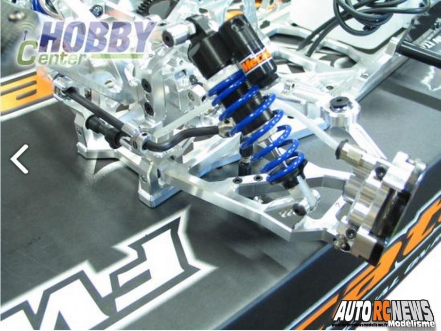Mecatech FW01 référence MEC2012. voiture radiocommandée de modélisme R/C de piste à l'échelle 1/5ème distribuée par le magasin hobbycenter. Voiture qui a remporté le championnat du monde de piste 1/5ème 2013 à Lostallo avec Markus Feldmann.