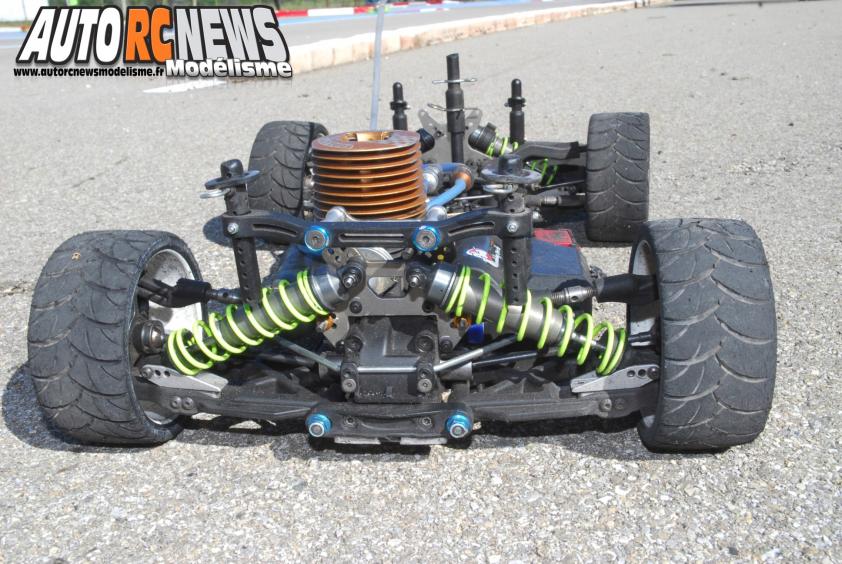 challenge hpi tour Saint Martin de Crau. compétition de voitures radiocommandées de marque hpi qui s'est déroulée sur la piste du club rmcc de saint martin de crau le 6 octobre 2013. modélisme R/C.