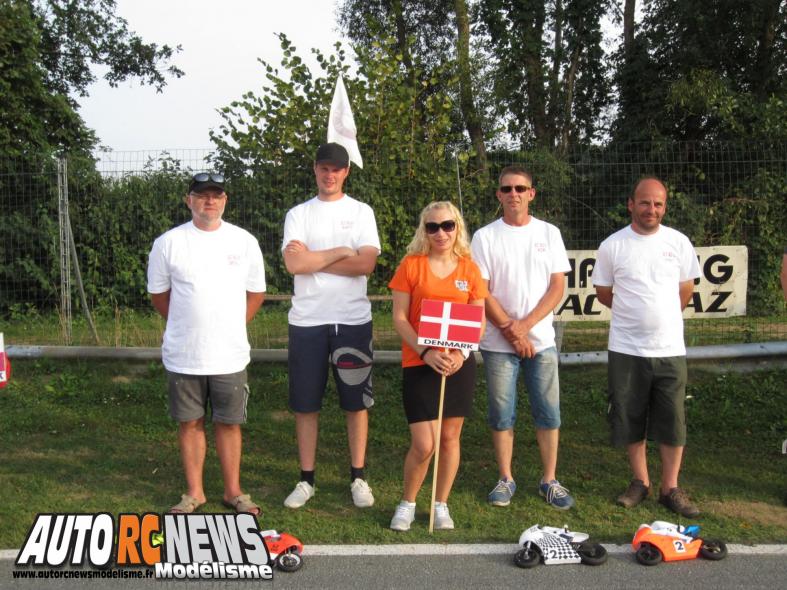 rc bike world championship kirchberg 2013. championnat du monde de motos radiocommandées en autriche à kirchberg sur la piste stöhr ring du club modell rennaut de graz. motos radiocommandées.modélisme motos r/c. corentin blaise remporte le championnat du monde 2013 de motos r/c en catégorie nitrobike