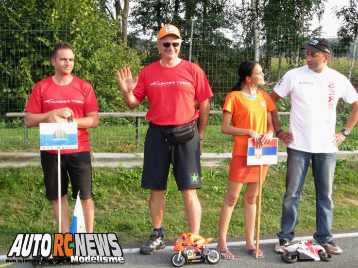 rc bike world championship kirchberg 2013. championnat du monde de motos radiocommandées en autriche à kirchberg sur la piste stöhr ring du club modell rennaut de graz. motos radiocommandées.modélisme motos r/c. corentin blaise remporte le championnat du monde 2013 de motos r/c en catégorie nitrobike