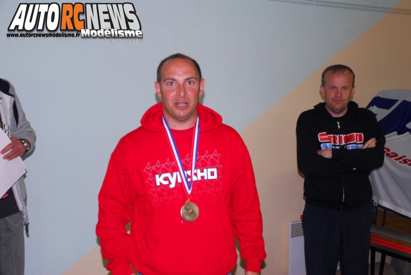 CF Elite TT 1/8 Les Andelys. 4ème manche du championnat de france de voitures radiocommandées qui s'est déroulée sur la piste du club maca27 stade rené tomasini, les 29 et 30 juin 2014. Une course chapeautée par l'association de Modélisme Sportif Andelysien. CF Elite TT 1/8 Les Andelys. 4ème manche du championnat de france de voitures radiocommandées qui s'est déroulée sur la piste du club maca27 stade rené tomasini, les 29 et 30 juin 2014. Une course chapeautée par l'association de Modélisme Sportif Andelysien.