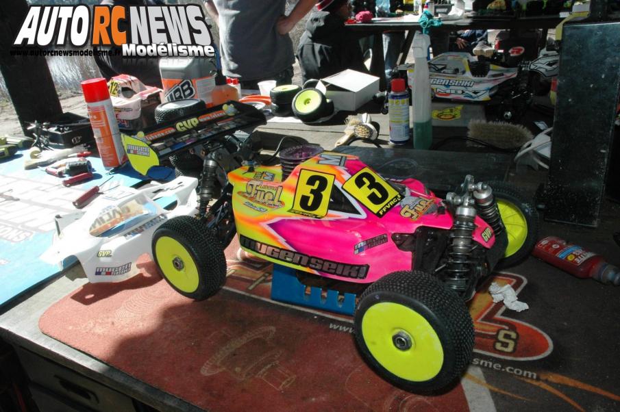1ère manche du championnat de france TT 1/8ème Le Teich organisée par le micro racing club teichois les 22 et 23 mars 2014. reportage de la course