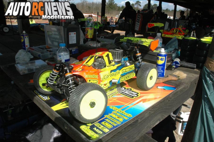 1ère manche du championnat de france TT 1/8ème Le Teich organisée par le micro racing club teichois les 22 et 23 mars 2014. reportage de la course
