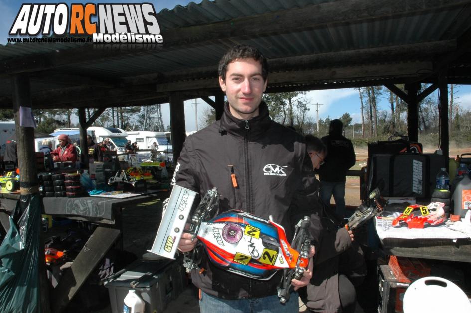 1ère manche du championnat de france TT 1/8ème Le Teich organisée par le micro racing club teichois les 22 et 23 mars 2014. reportage de la course