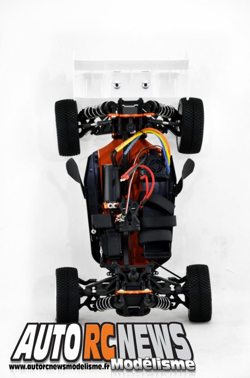 Hobao Hyper SSe Brushless RTR Nouveau TT 1/8ème électrique brushless Hobao sur base Hyper SS, avec un moteur brushless et des accus Li-po.