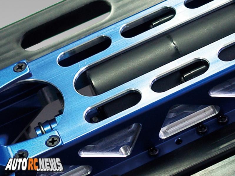 Thunder Tiger se livre à la surenchère permanente depuis l'apparition du tout premier MTA-4. Le furieux monster truck revient en effet sous une nouvelle dénomination baptisée MTA-4 Sledge Hammer S50 SE encore plus bestiale, avec un moteur de 8 cm3 !